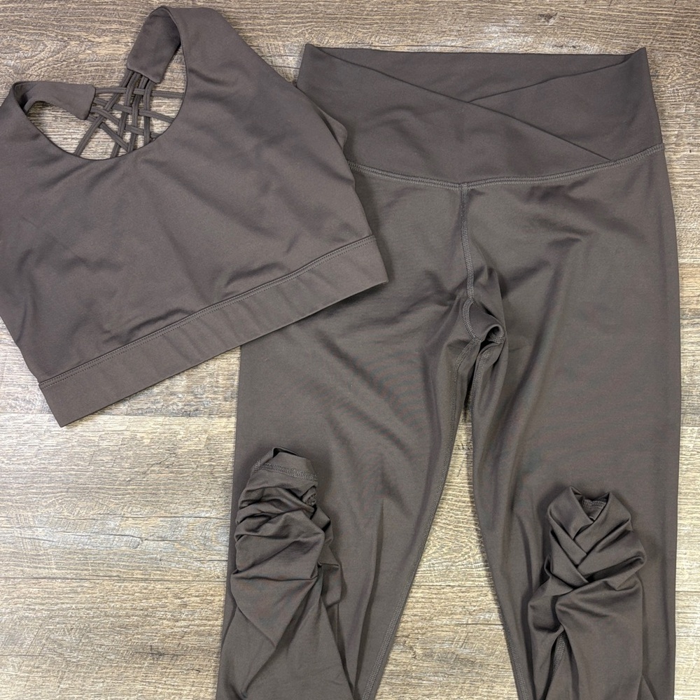 Mika Yoga Wear Matching Set Sports Bra (L) & High-Waist Leggings (M) Brown